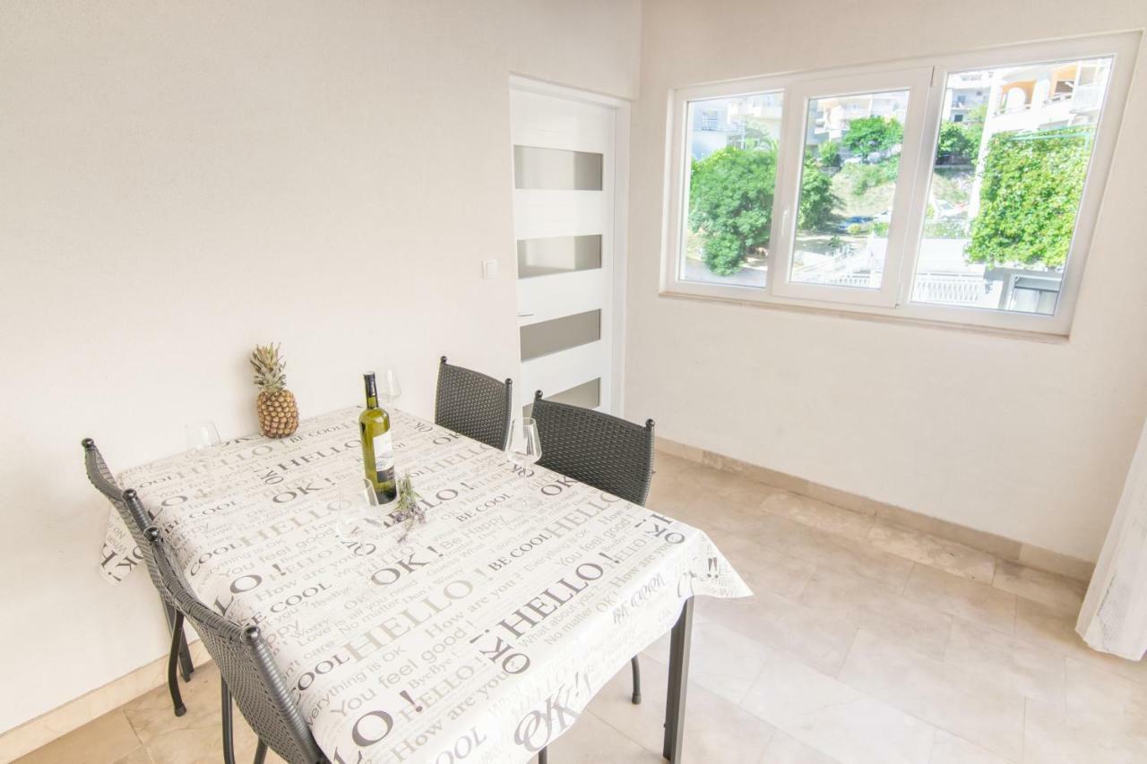 Apartment Holiday มาคาร์สกา ภายนอก รูปภาพ
