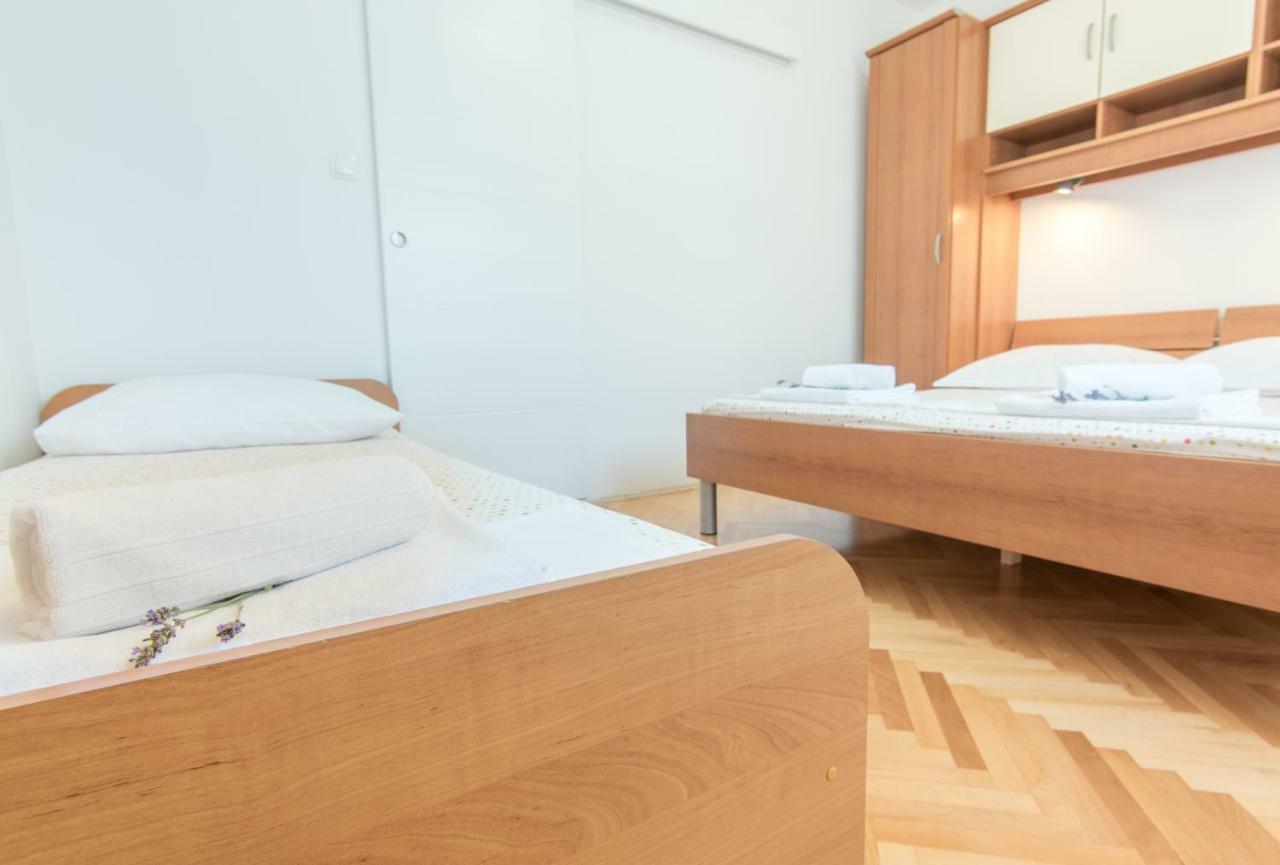 Apartment Holiday มาคาร์สกา ภายนอก รูปภาพ